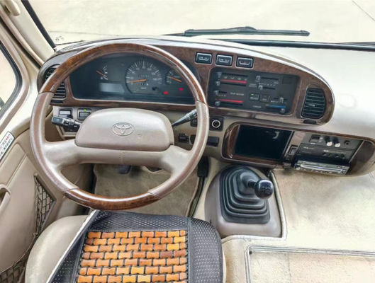 23席使用 窓シーリング付きバス マニュアルトランスミッション