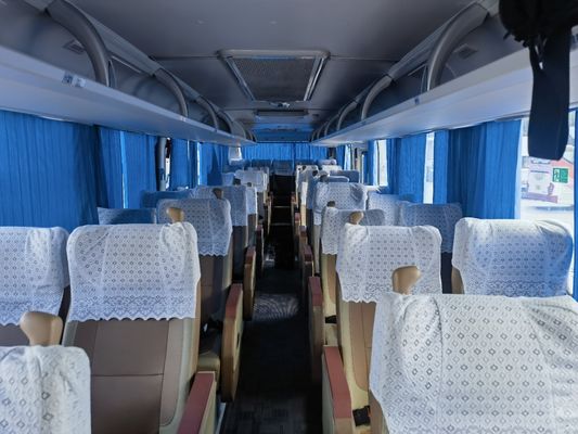 エクストラ大型荷物倉庫付きのユーロ6ダブルドアの中古商用バス