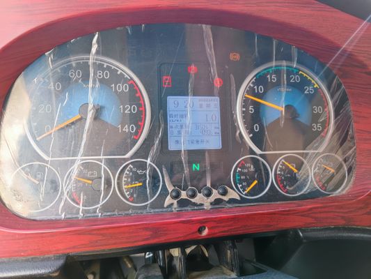 34人乗り中古スクールバス、ディーゼル燃料、V6エンジン搭載