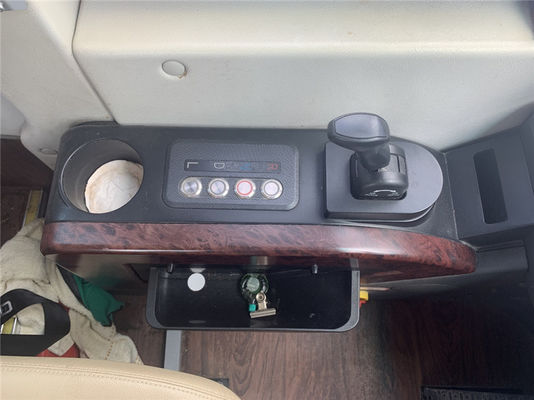 中古バス 32席 ディーゼルエンジン、マニュアル 中古観光バス