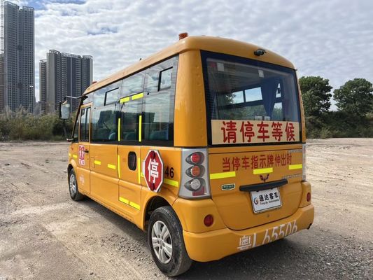 ウォーリング 19席 中古の学校バス ガソリン 燃料 リニューアルされた学校バス