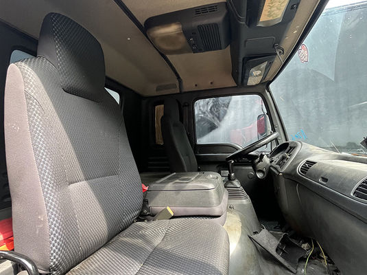 日本ISUZU LHD 中古貨物トラック マニュアル 中古貨物バン 4x2ドライブ
