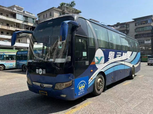 耐久性のある中古Yutongバス 47席 LHD中古ツアーバス 2ドア