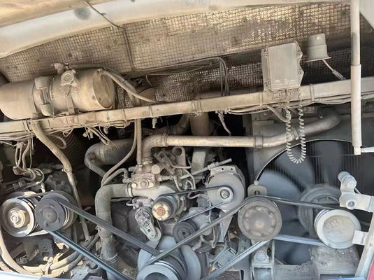 耐久性のある中古バス 47人乗り LHD 中古観光バス 2ドア