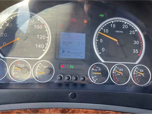 ユーロ5LHDディーゼル用旅客バス 55席 Yutong ZK6125HQT5Z