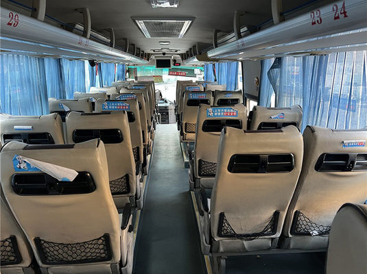 2017年 中古ハイガーバス ディーゼル駆動 中古40人乗りバス 公共交通機関