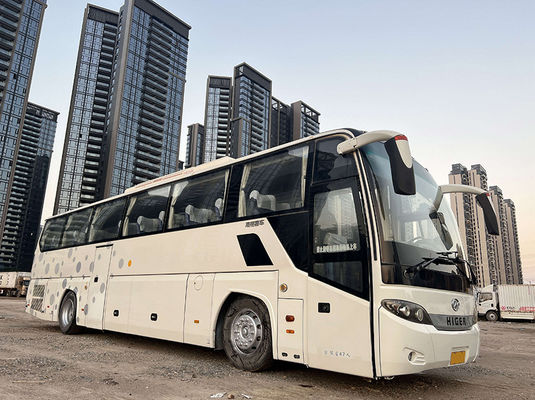 白い大型乗用バス 47席 手動トランスミッション型のプリオーナーのバス