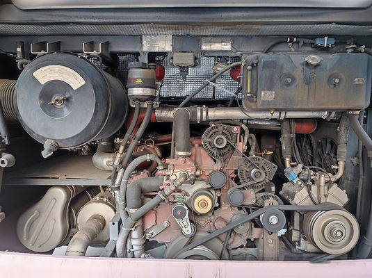 中古の高級ピンクバス Euro 5 LHD ディーゼルシャトルバス販売