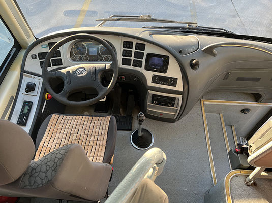 青いバス51席 ユーロ4排出量基準