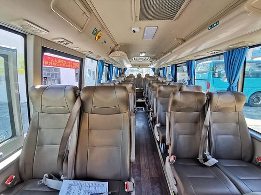LHD ユートン 中古 豪華 バス 31 席 オートマティック transm