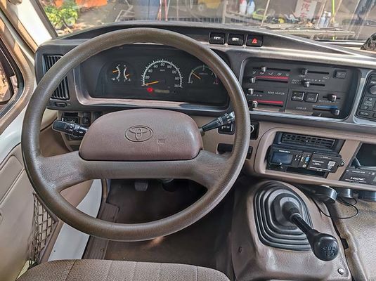 20人用 バス 120km/h LHD 左走バス