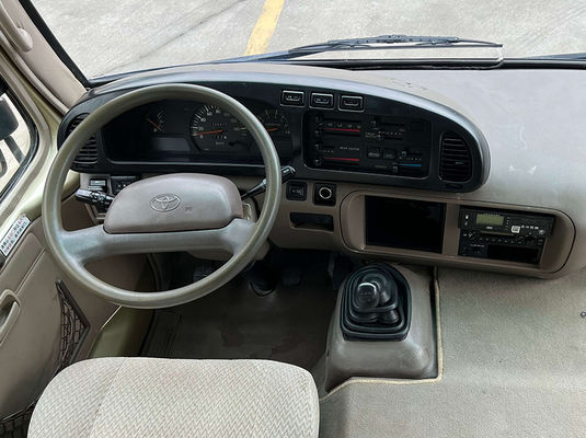 マニュアルトランスミッション 中古ミニバス ユーロ3LHD 中古20人乗りバス