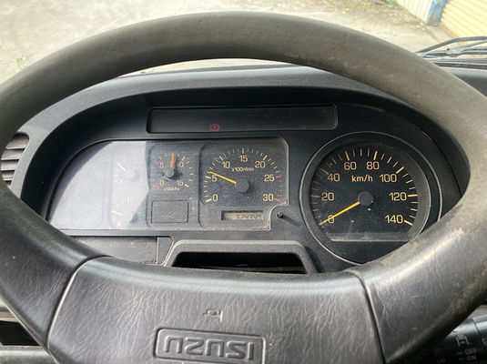 イスズウ LHD 中型トラック / 中型貨物輸送機 中型貨物輸送車