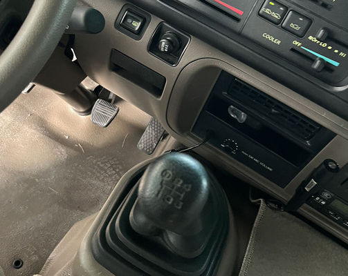 23席使用 バス 7m ガソリン使用 ミニバス