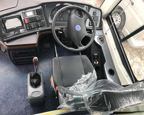 中古バース 8300ml 排気量 ShenLong 10m 36座 SLK6102 RHD CNG バス