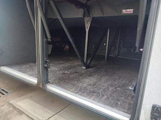 ディーゼルコーチバス ユーロ5 中古 観光バス 排気量 左ハンドル 運転席 12m