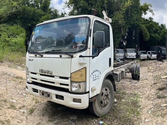 イスズウ 中古トラック トラック 4KH1 ディーゼルエンジン 貨物 トラック 2 ドア 重荷輸送用