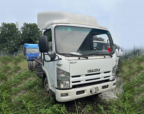 中古トラック Isuzu ELF 600p 貨物トラック 4KH1 ディーゼルエンジン 白い車体