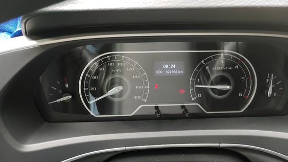 6メートルのバンの 17席 MAUXS VAN