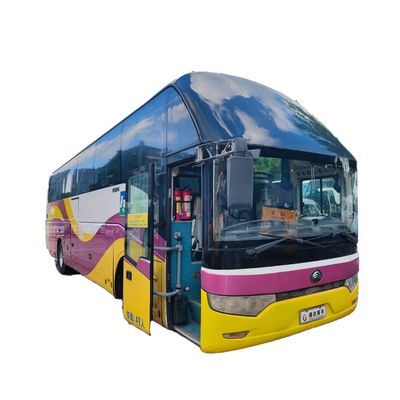 2013年1月に製造された、最大出力247kW、最高速度100km/hの49人乗り中古観光バス